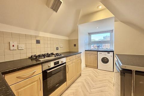 1 bedroom flat to rent, Birdhurst Rise, Croydon