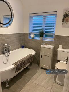 1 bedroom in a house share to rent, Clavering Walk, Cooden Bexhill, TN39