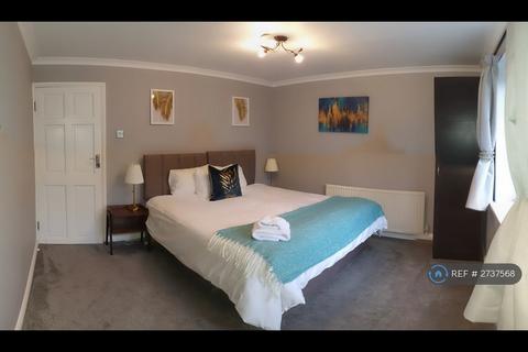 2 bedroom maisonette to rent, Thornbridge Road, Iver Heath, SL0