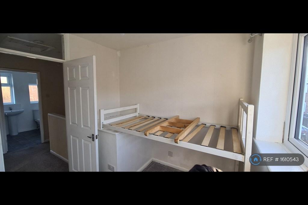 Bedroom 3.1