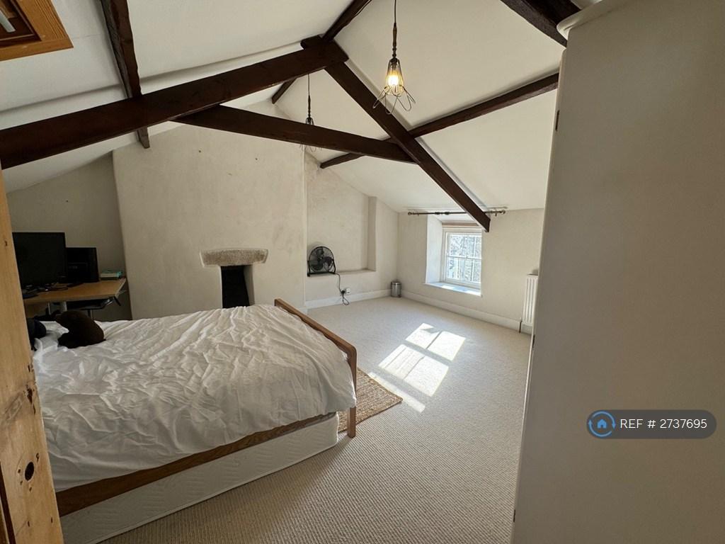 Double Bedroom 2