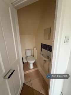 undefined, Parlaunt Road, Langley, SL3