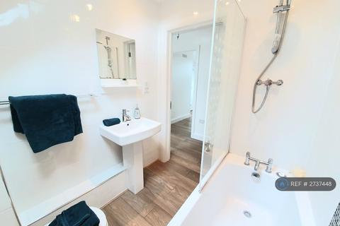 1 bedroom flat to rent, Chapel Court, Bromsgrove, B61