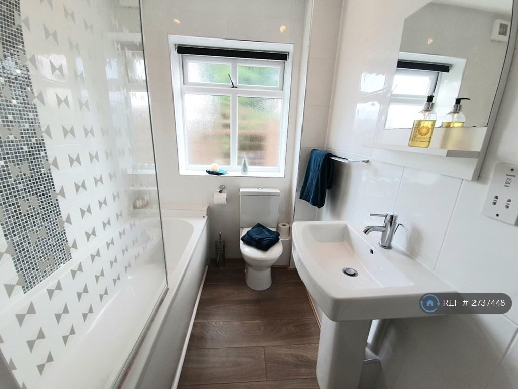 Modern Bathroom