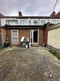 1 bedroom terraced house to rent, Bowdon Road, Walthamstow, London