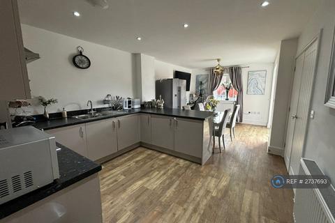 undefined, St Lukes Way, Runwell, SS11