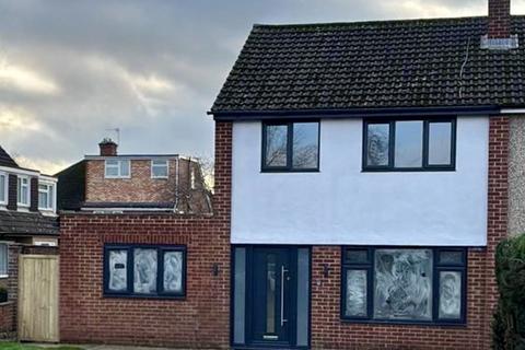 4 bedroom semi-detached house for sale - Horseman Close, Oxford OX3