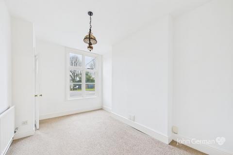 3 bedroom semi-detached house for sale, Milford Road, Walton-on-the-Hill