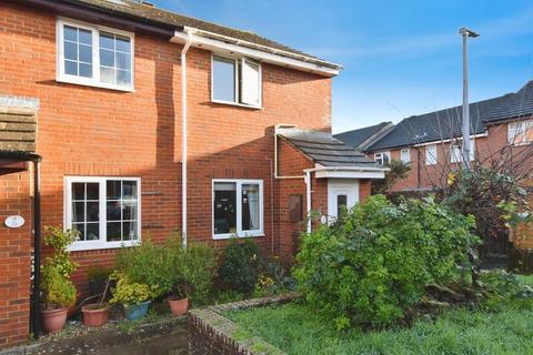 undefined, Lees Court, Salisbury              *VIDEO TOUR*
