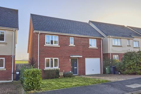 4 bedroom detached house for sale, Saxon Way, Newton Abbot