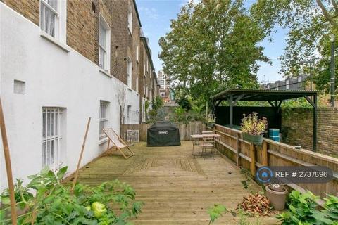 3 bedroom maisonette to rent, Loughborough Road, London, SW9