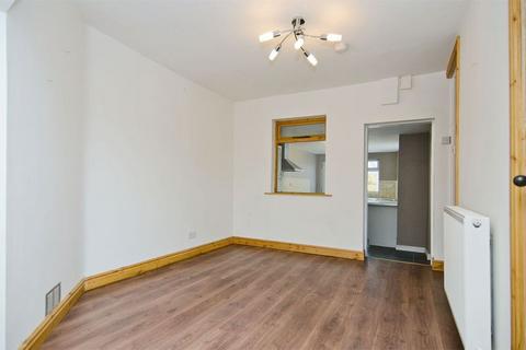 2 bedroom terraced house to rent, Armitage Road, Rugeley WS15