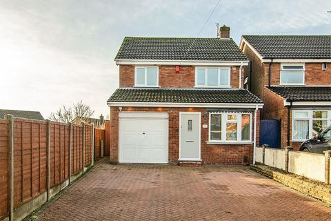 3 bedroom detached house for sale, Deer Close, Cannock WS11