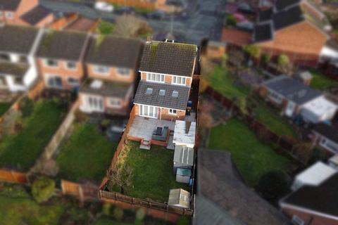 3 bedroom detached house for sale, Deer Close, Cannock WS11