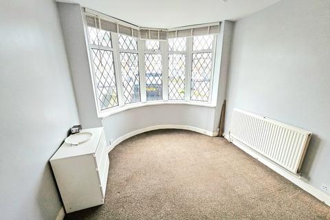 3 bedroom semi-detached house for sale, George Road, West Midlands, B73 5AW
