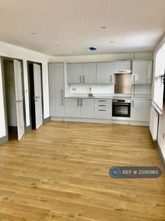 undefined, Queens Rd, East Grinstead, RH19