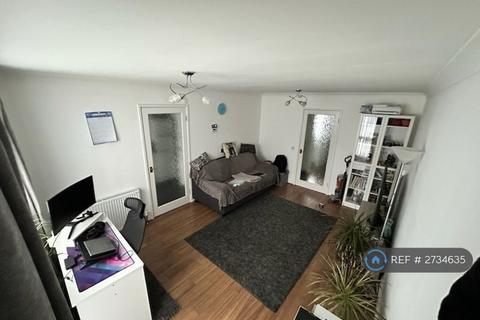 1 bedroom maisonette to rent, Hatton Grove, West Drayton, UB7