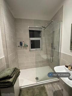3 bedroom end of terrace house to rent, Didsbury Road, Stockport, SK4
