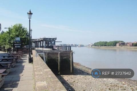 2 bedroom flat to rent, Enderby Street, London, SE10