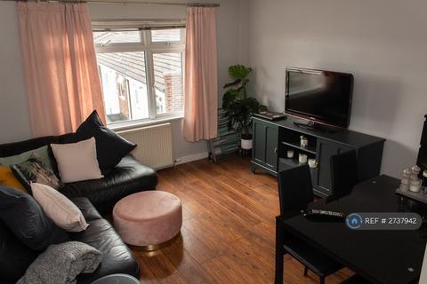 2 bedroom flat to rent, Enderby Street, London, SE10