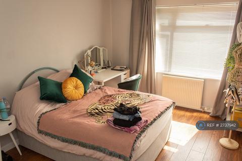 2 bedroom flat to rent, Enderby Street, London, SE10