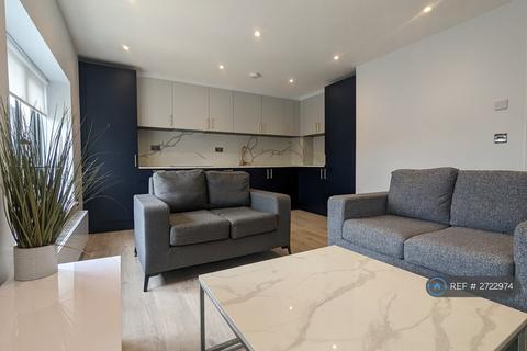 undefined, Lonpro Court, London, SW19