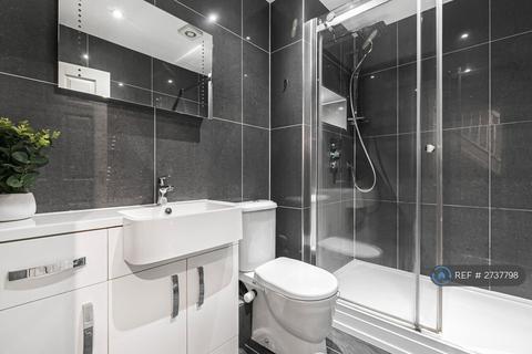undefined, The Pulse, Colnbrook, Slough, SL3