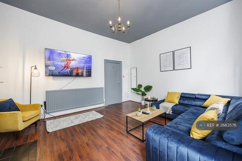 2 bedroom flat to rent, Swinton Street, London, WC1X