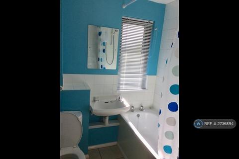 2 bedroom terraced house to rent, Wimbledon Place, Milton Keynes, MK13