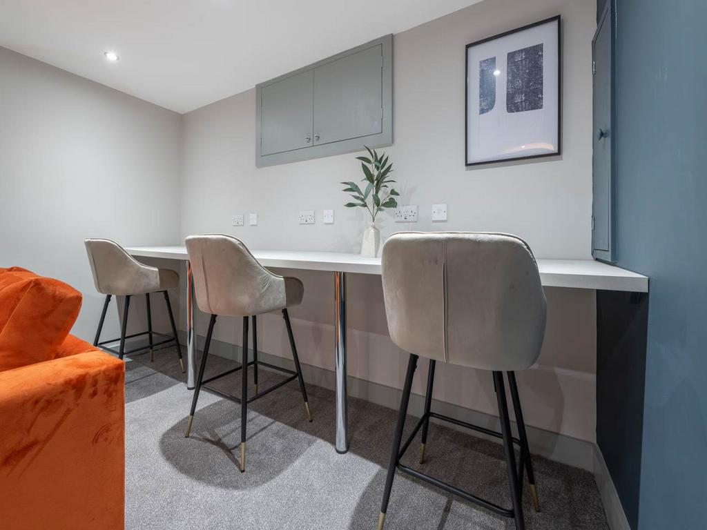 Chw 9018