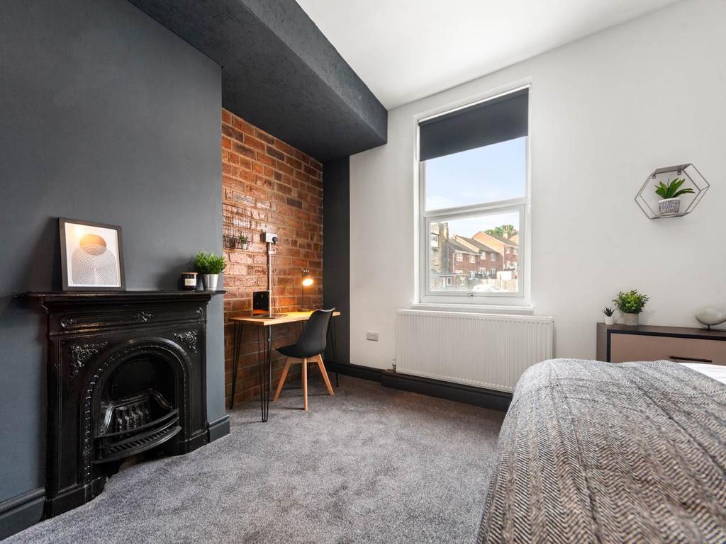 264 Stanningley Road-1