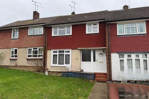 3 bedroom terraced house for sale, Mendip Crescent, Westcliff on Sea, Essex, SS0 0HE