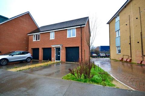 2 bedroom coach house to rent - Whitehouse, Milton Keynes MK8