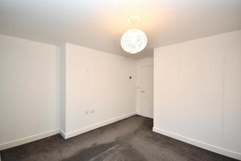 2 bedroom coach house to rent, Whitehouse, Milton Keynes MK8