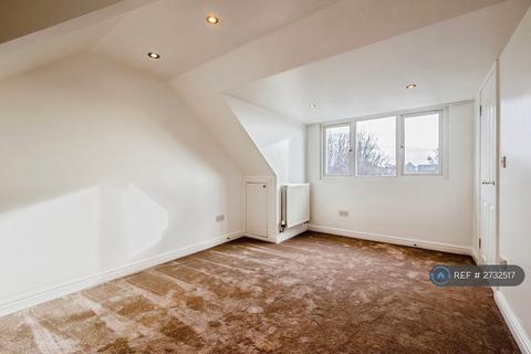 4 bedroom detached house to rent, Hulham Road, Exmouth, EX8