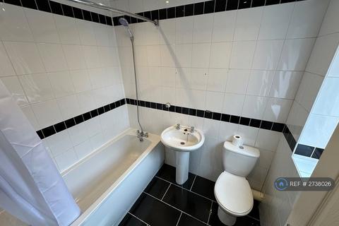 2 bedroom terraced house to rent, Whiteacre Road, Ashton-Under-Lyne, OL6