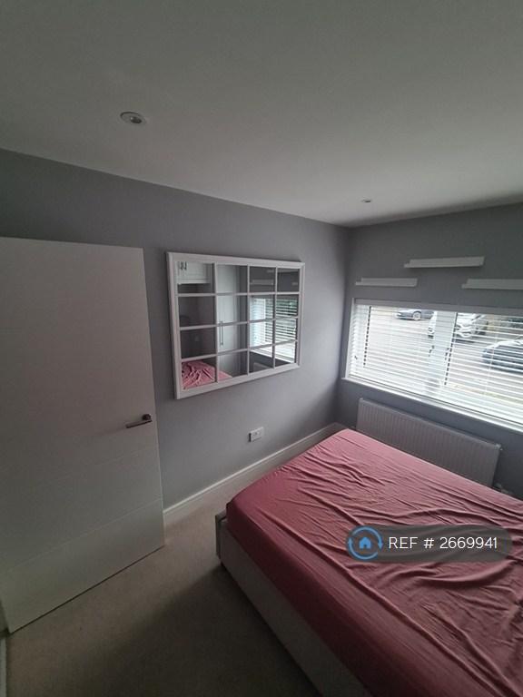 Bedroom Mirror