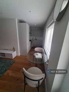 1 bedroom flat to rent, Progressive Close, Sidcup, DA14