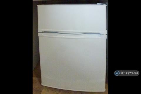 1 bedroom in a house share to rent, Markham Street, Wakefield, WF2