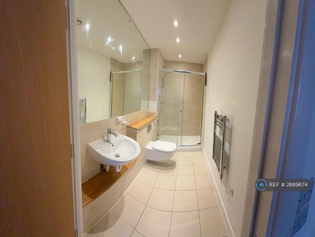 Ensuite Bathroom