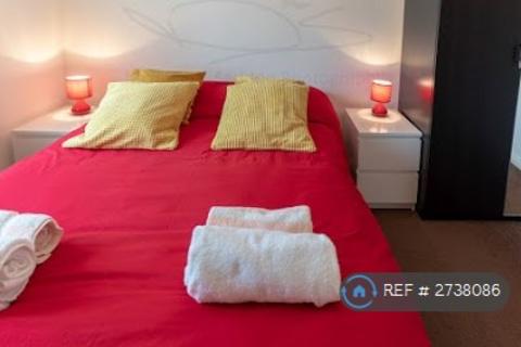 2 bedroom maisonette to rent, Syon Park Close, Nottingham, NG2