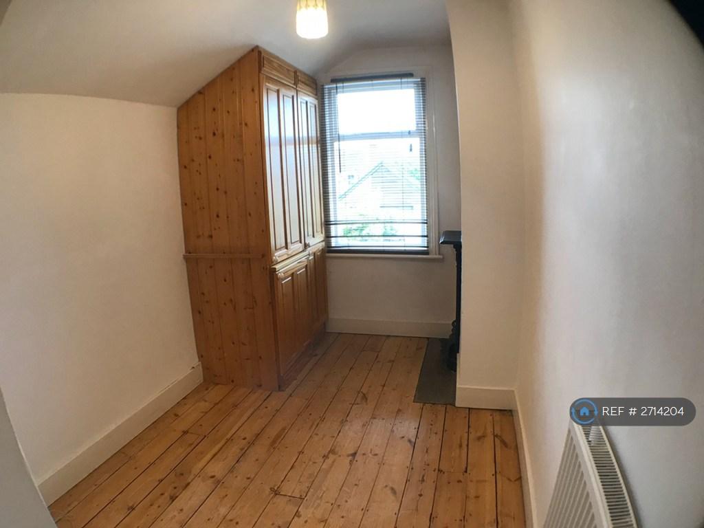 Bedroom 3/Home Office