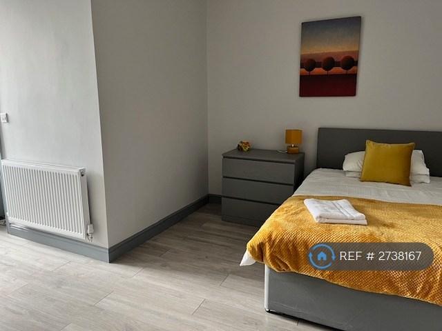 Double Bed