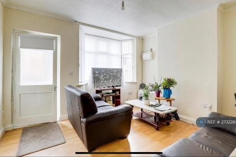 undefined, Holland Street, Nottingham, NG7