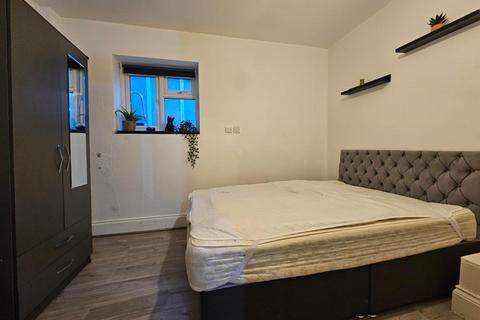 1 bedroom flat to rent, Oakington Manor Drive, Wembley
