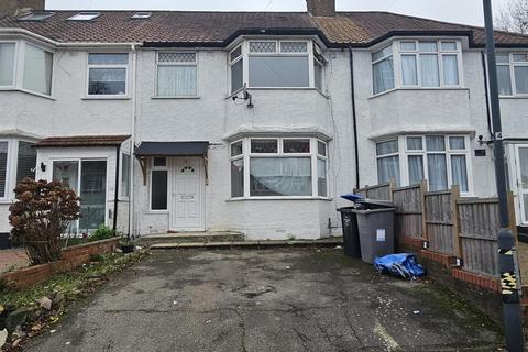 4 bedroom terraced house to rent, Summit Close, London