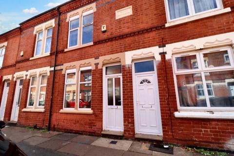 2 bedroom terraced house to rent, Grasmere Street, Leicester LE2