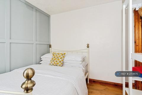 1 bedroom maisonette to rent, Victoria Place, Plymouth, PL2