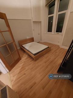 2 bedroom flat to rent, Pollokshaws Road, Glasgow, G41