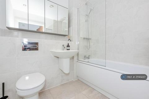 1 bedroom flat to rent, Dovestone Close, West Thurrock, Grays, RM20